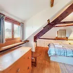Дом отдыха 2 Bedroom Amazing In Tournieres