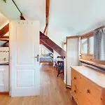 Дом отдыха 2 Bedroom Amazing In