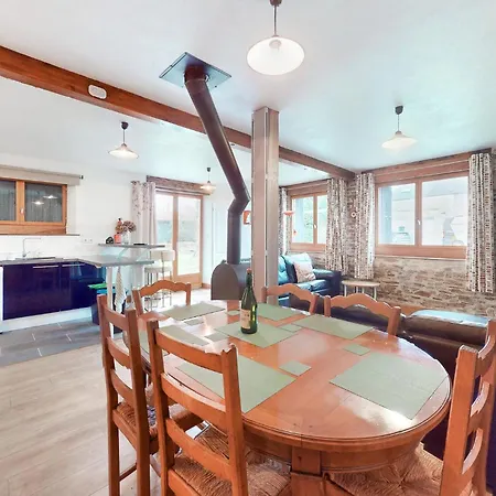 Holiday home Pet Friendly In With Kitchen *