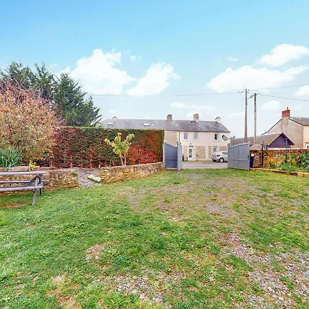 Pet Friendly In With Kitchen Holiday home Tournieres